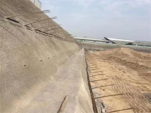 潢川河道边坡加固